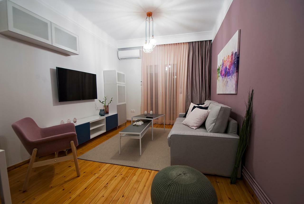 Large, Sunny, Modern Apartment Fully Renovated, Next To Agia Sofia سالونيك المظهر الخارجي الصورة